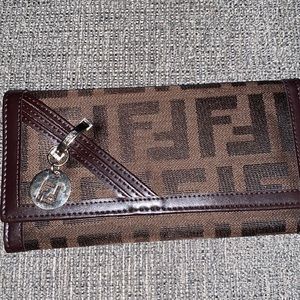 FENDI WALLET